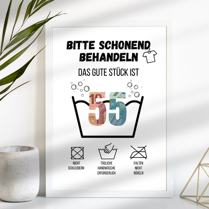 Originelles Geldgeschenk zum 55. Geburtstag: Witzige Waschanleitung-Vorlage als Digitaler Download. Einfach ausdrucken, mit Geldscheinen dekorieren & verschenken. Last-Minute Geschenkidee!
