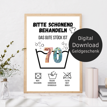 Originelles Geldgeschenk zum 70. Geburtstag: Digitaler Download im „Waschanleitung“-Design. Einfach ausdrucken, rahmen & Geldscheine hinterlegen. Last-Minute Geschenkidee!